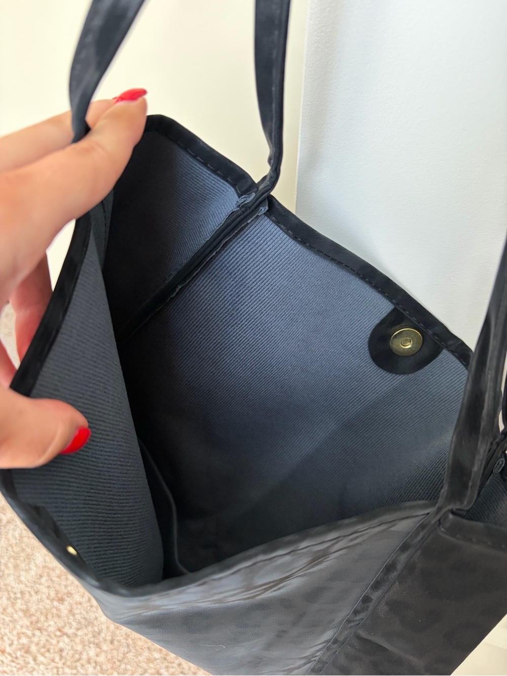 Black Leopard Bag - Picture 3 of 5